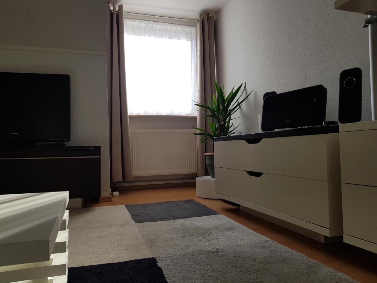 Apartment Am Suedpark Erfurt - Inkl Garten Mit Sitzlounge - Zentrumsnah Εξωτερικό φωτογραφία