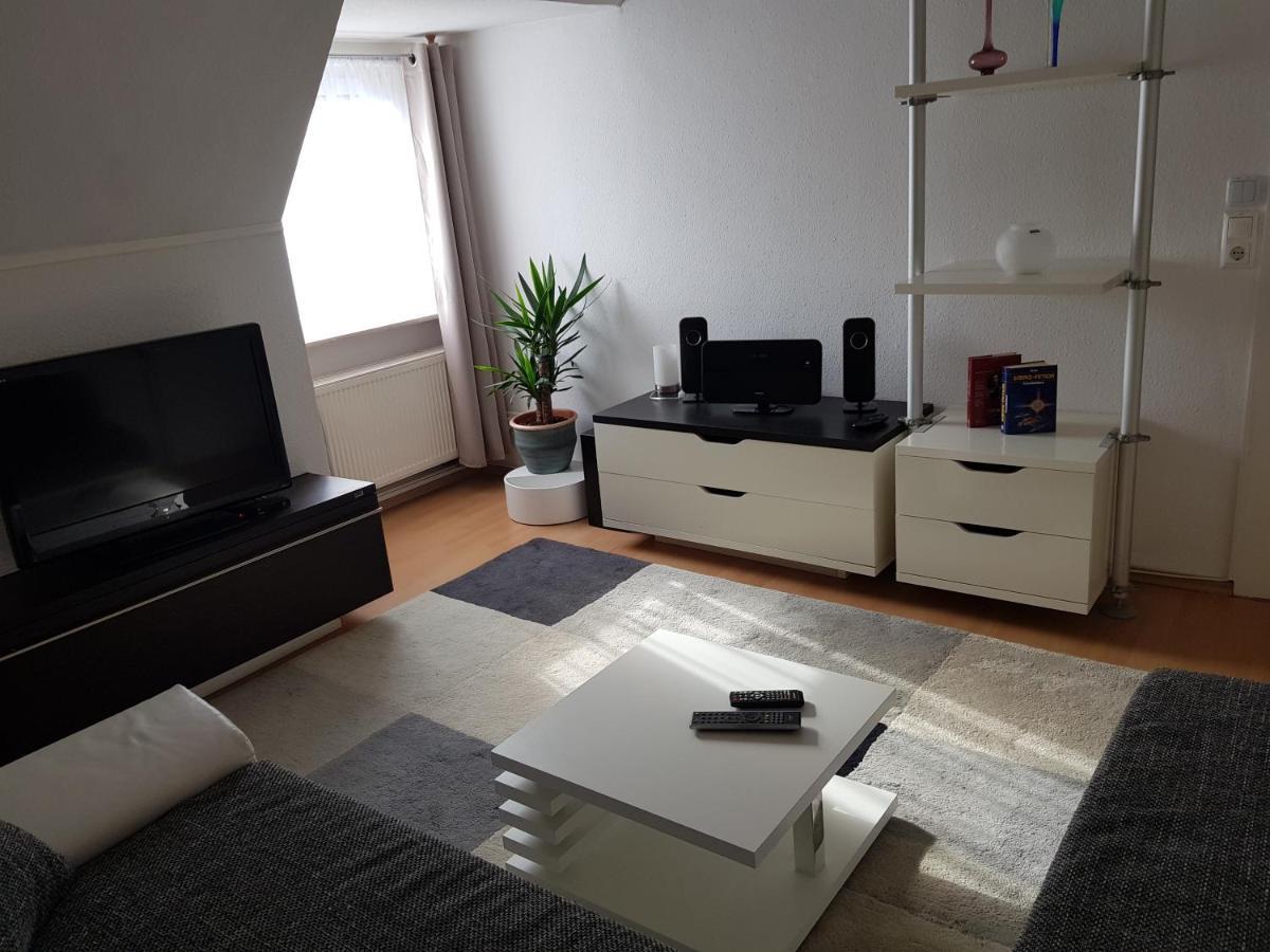 Apartment Am Suedpark Erfurt - Inkl Garten Mit Sitzlounge - Zentrumsnah Εξωτερικό φωτογραφία