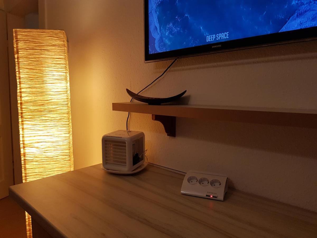 Apartment Am Suedpark Erfurt - Inkl Garten Mit Sitzlounge - Zentrumsnah Εξωτερικό φωτογραφία