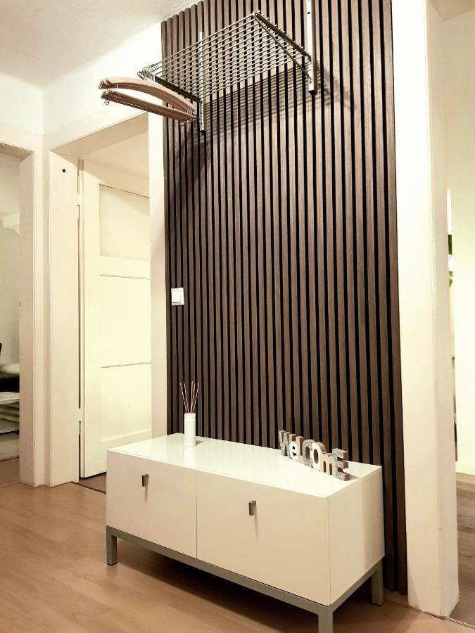 Apartment Am Suedpark Erfurt - Inkl Garten Mit Sitzlounge - Zentrumsnah Εξωτερικό φωτογραφία