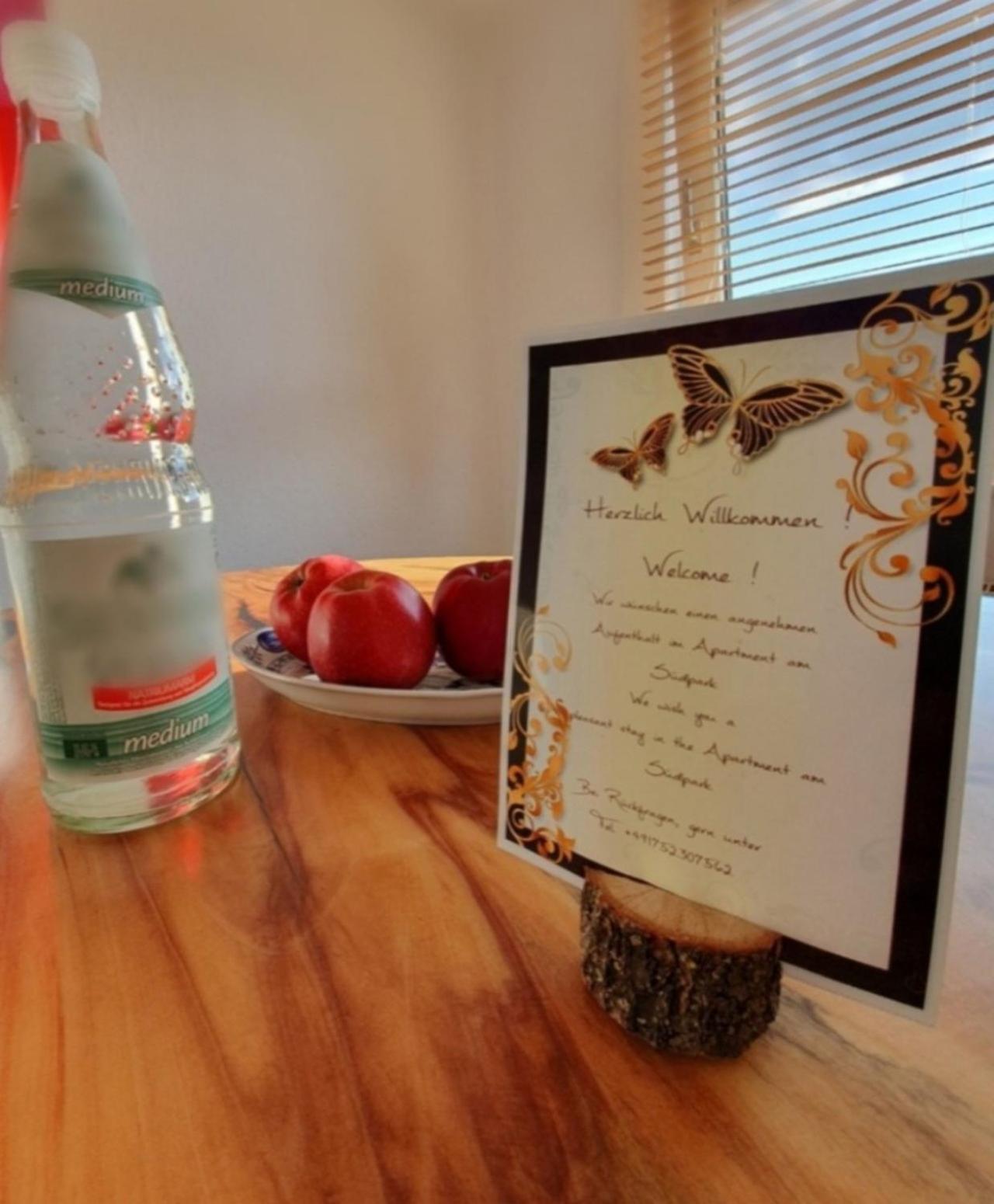 Apartment Am Suedpark Erfurt - Inkl Garten Mit Sitzlounge - Zentrumsnah Εξωτερικό φωτογραφία